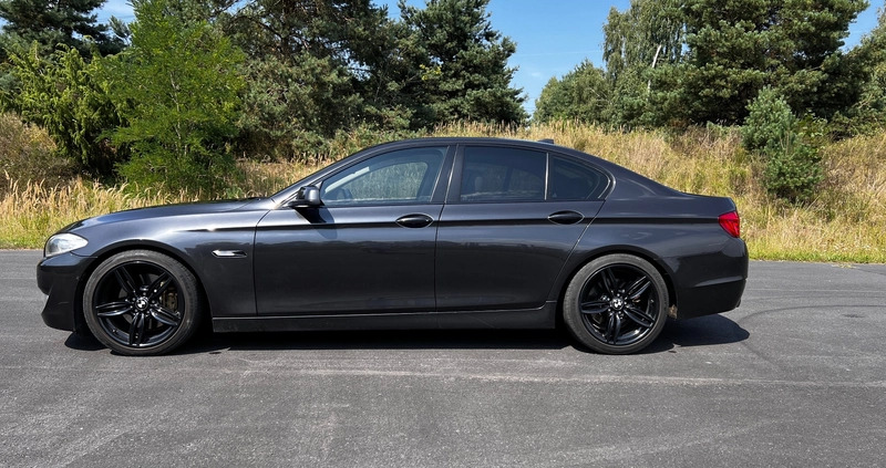 BMW Seria 5 cena 70000 przebieg: 186000, rok produkcji 2012 z Działoszyn małe 121